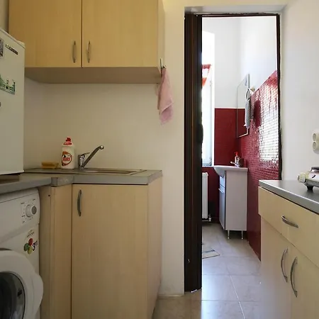 Studio Jerami Apartment